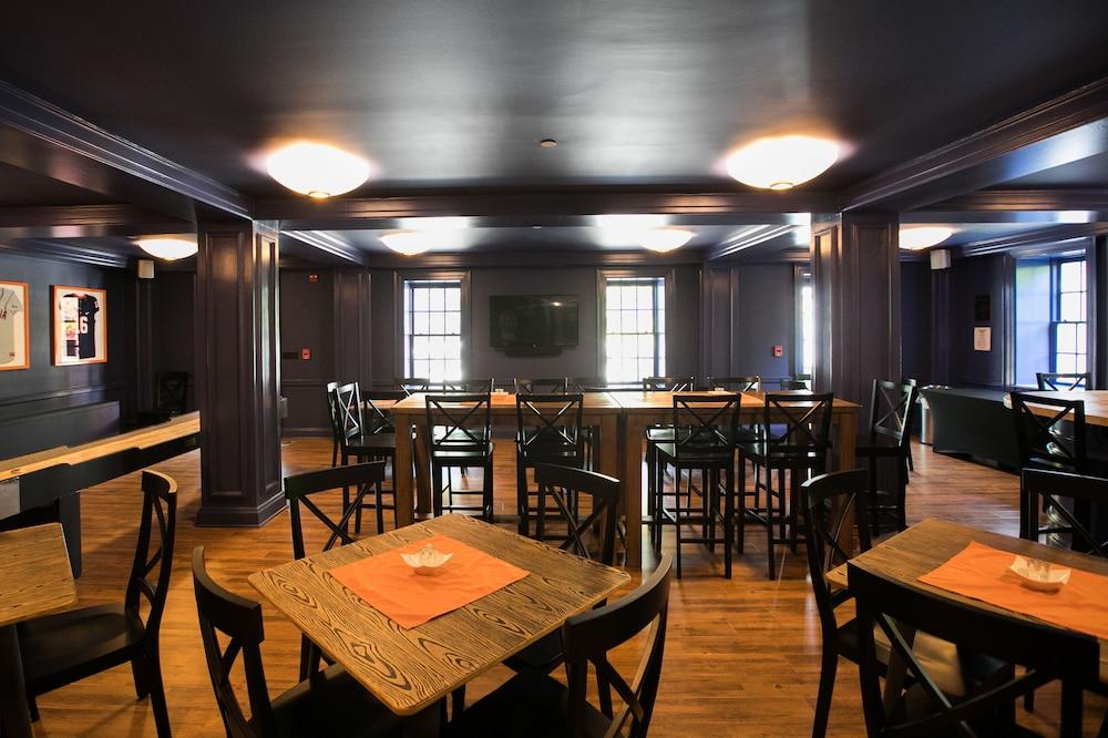 University Of Virginia Inn At Darden Charlottesville Exterior foto
