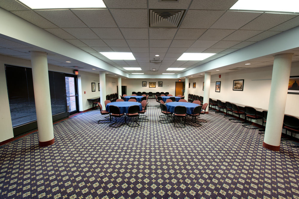 University Of Virginia Inn At Darden Charlottesville Exterior foto
