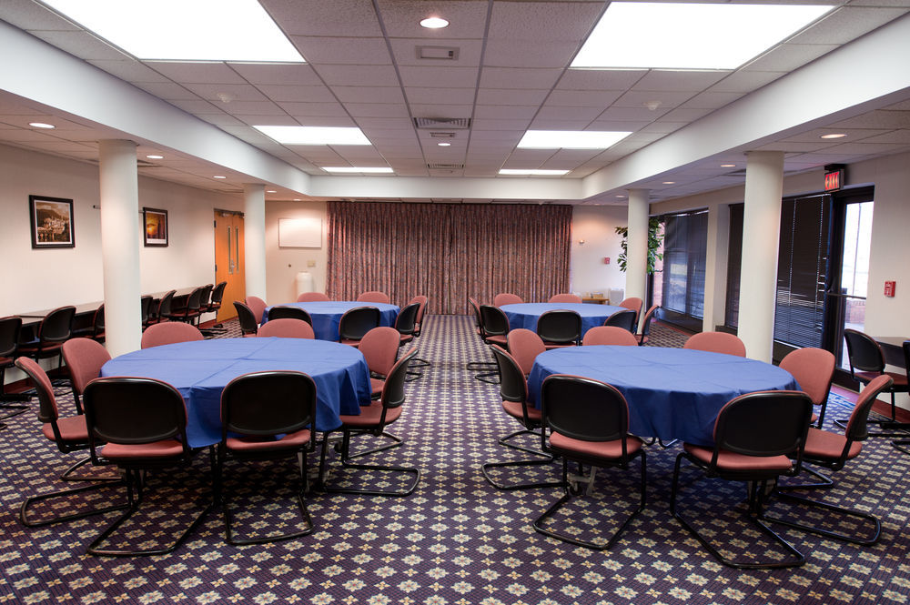 University Of Virginia Inn At Darden Charlottesville Exterior foto